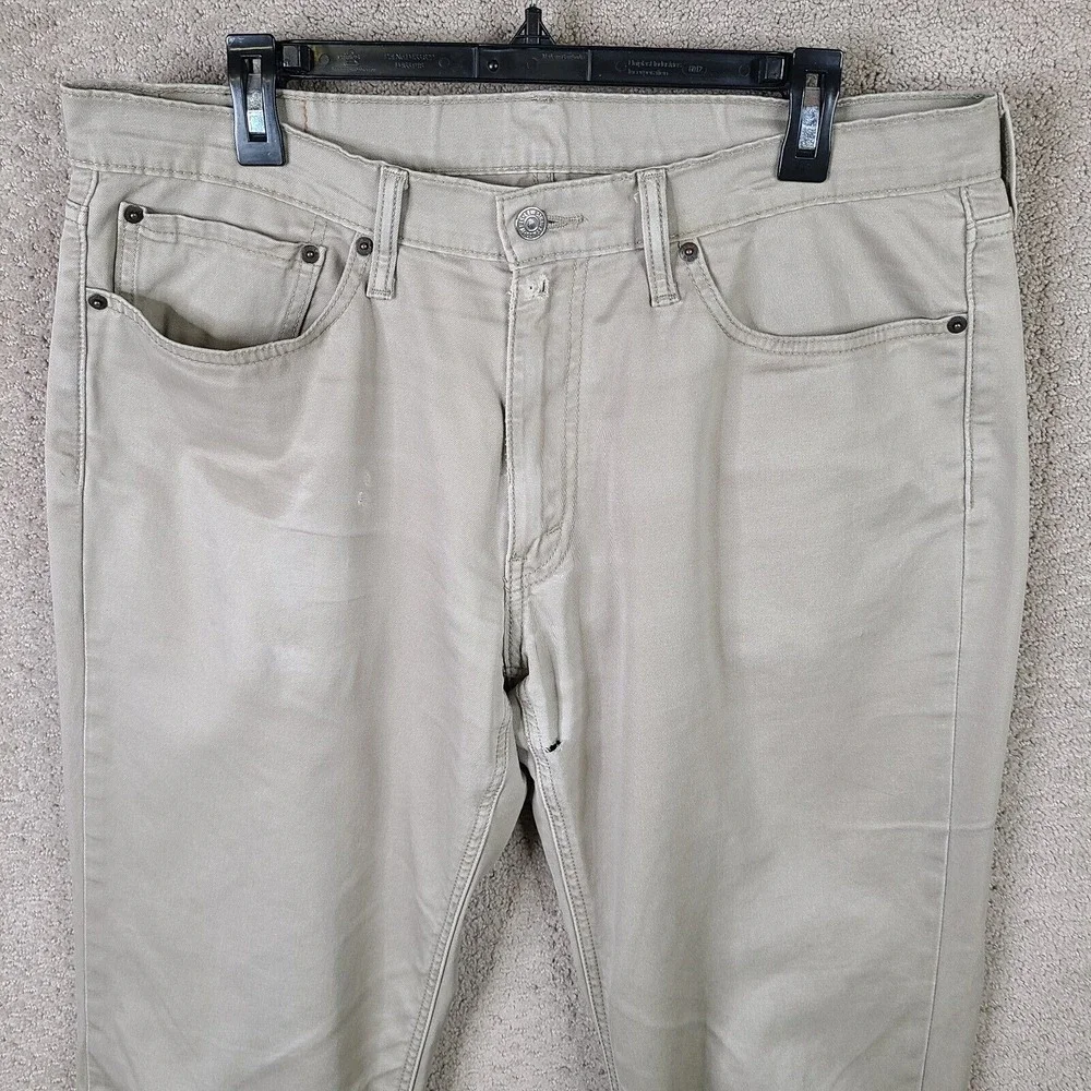Levis Jeans Mens 34x30 (36x30) Beige 541‎ Straight Distressed Zip Fly Stretch
